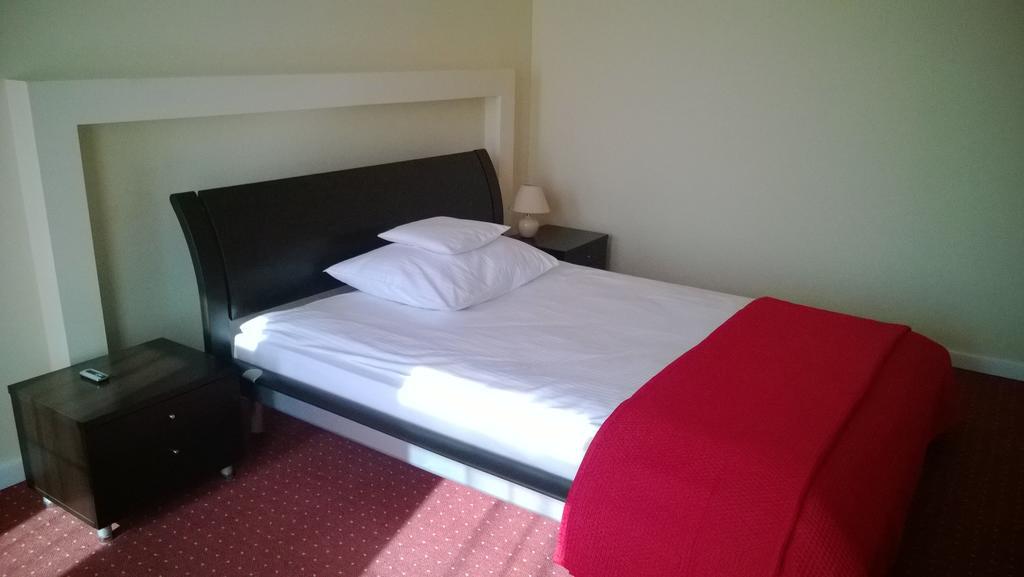 Hotel Yuca à Łódź Chambre photo