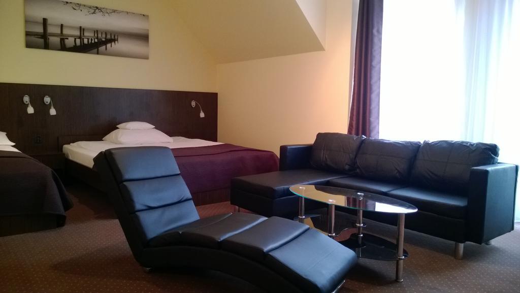 Hotel Yuca à Łódź Chambre photo