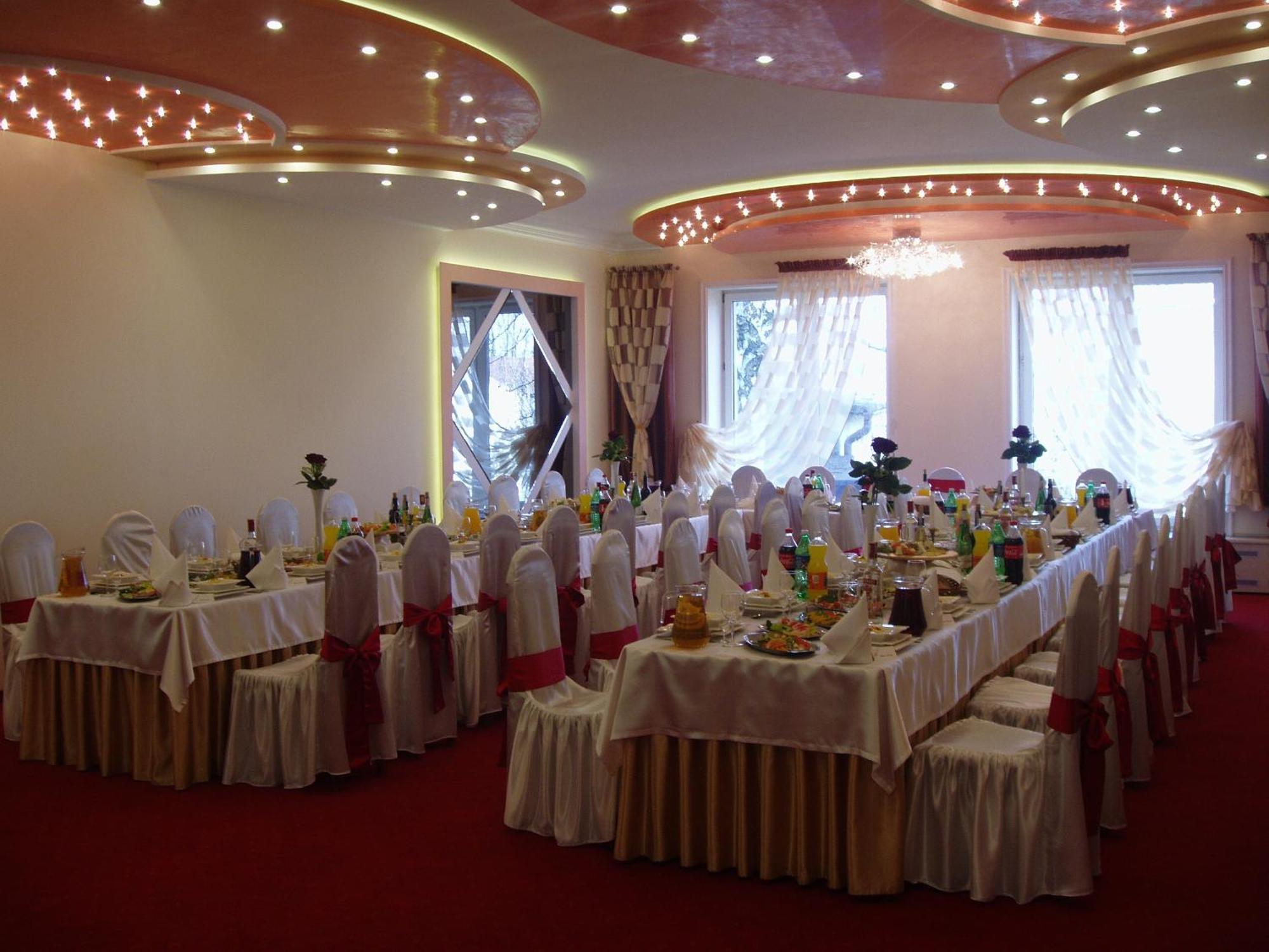 Hotel Yuca à Łódź Extérieur photo